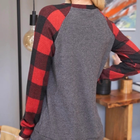 NWOT Buffalo Plaid Waffle Top - Picture 2 of 2